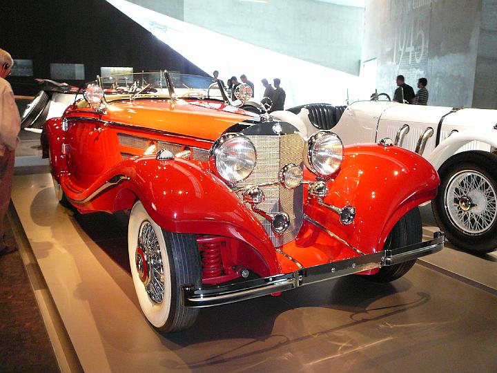 P1030411.JPG - Mercedes-Benz Museum